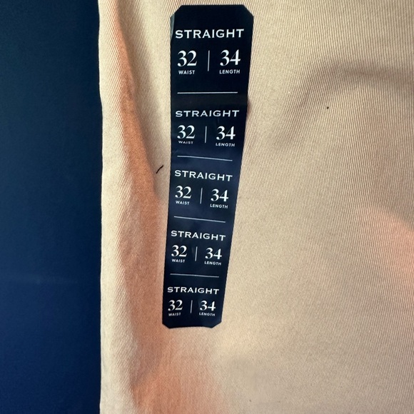 J.Crew Men’s Straight-fit flex chino pant 32x34 brand new with tags never worn - Picture 6 of 6